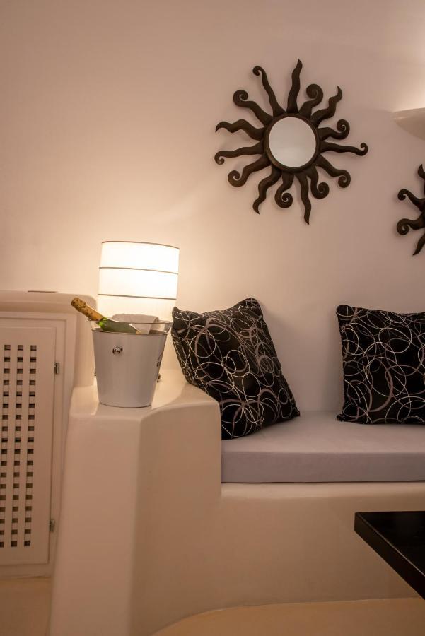 Villa Orpheus Santorini 梅加洛克里 外观 照片